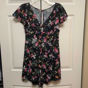 Belle Sky women’s size medium dress